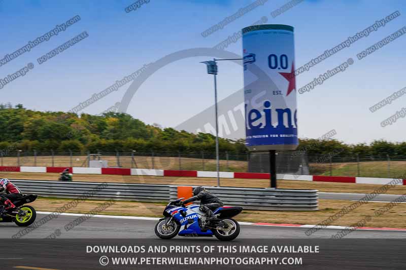 donington no limits trackday;donington park photographs;donington trackday photographs;no limits trackdays;peter wileman photography;trackday digital images;trackday photos